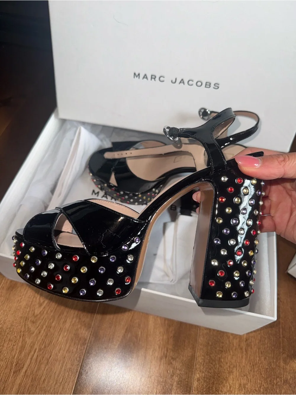 Marc Jacobs shiny black